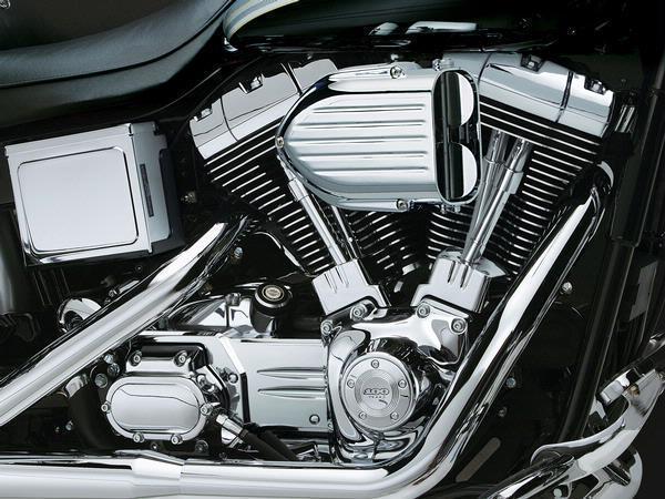 Kuryakyn Pro Series Hypercharger for Harley Davidson 2001-05 Twin Cam models with Delphi EFI